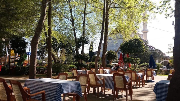 Damla Aile Çay Bahçesi