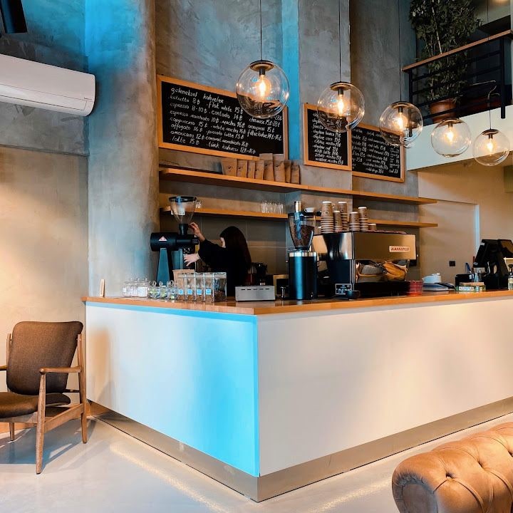 Daphne Coffee Co. Minor