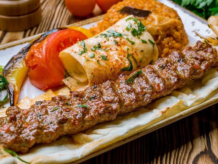 DAYININ YERİ GÖLBAŞI (PİDE & KEBAP SALONU)