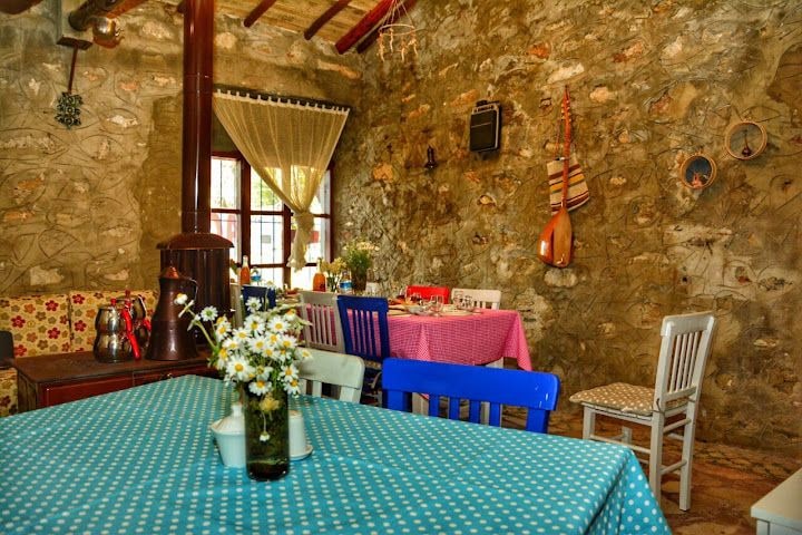 Defne Cafe, Kahvaltı Restaurant Güllübahçe