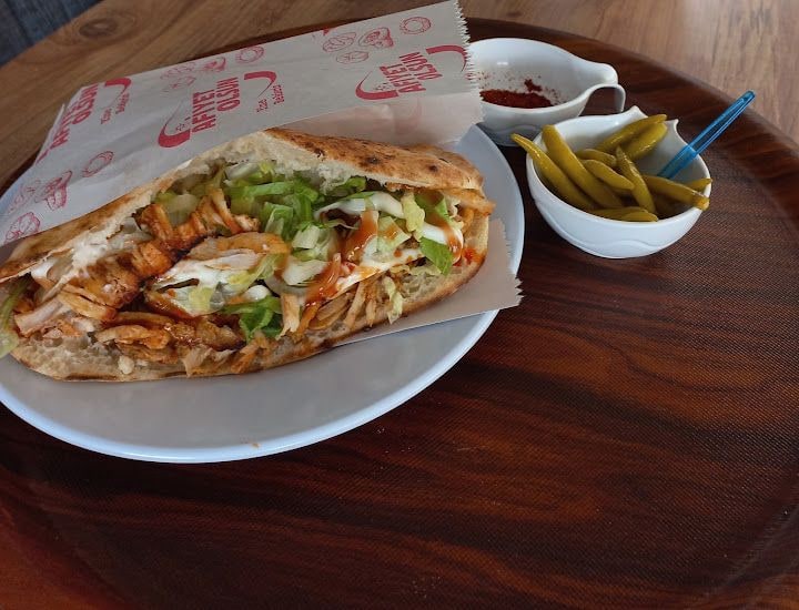 Demir Cafe Döner