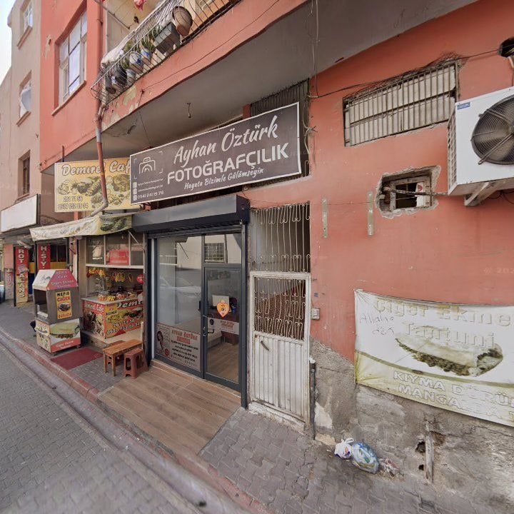 Demirel Cafe