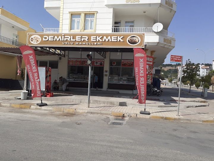 DEMİRLER UNLU MAMÜLLERİ