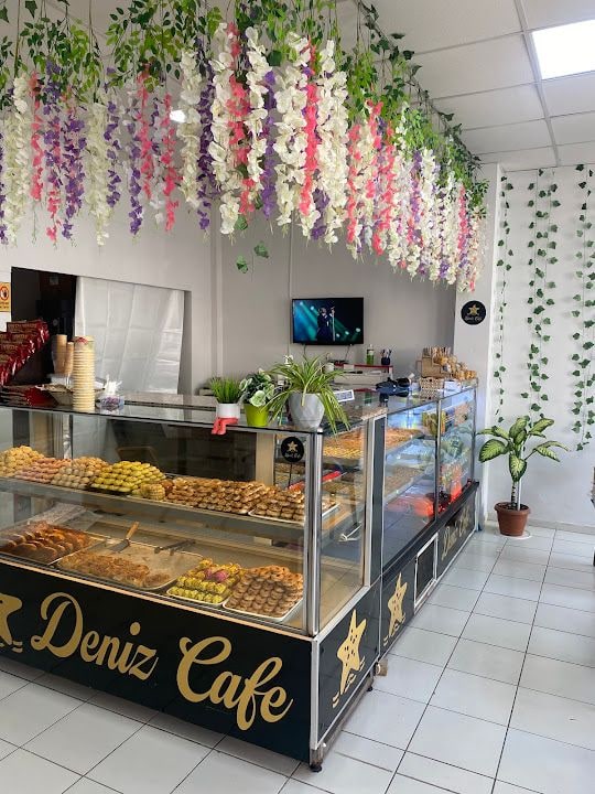 Deniz Cafe