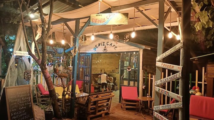 Deniz Cafe Olympos