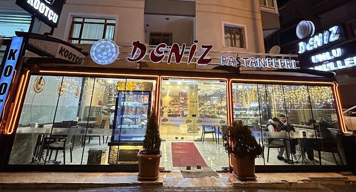 Deniz Pastaneleri