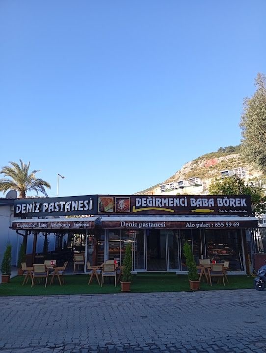 Deniz Pastanesi Finike