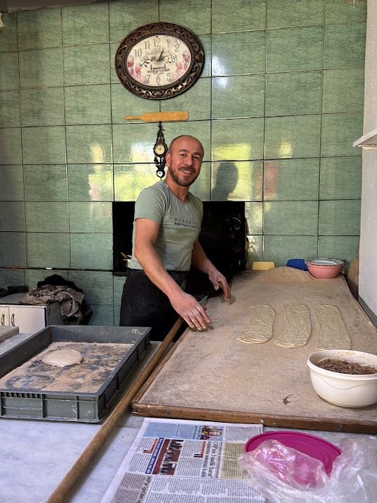 Deresinek Pide Salonu