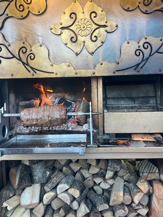 Didim. Çağ Kebap