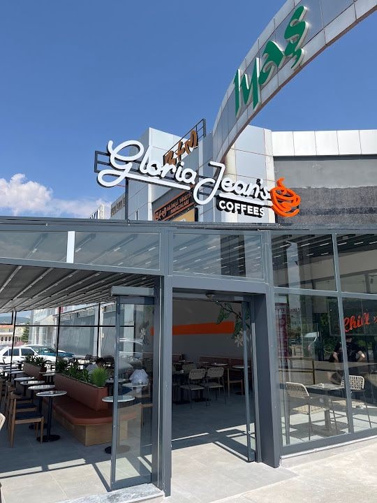 Dinar Gloria Jean’s Coffees