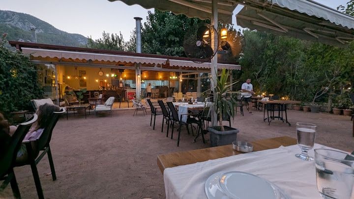 Dione Restaurant Bar