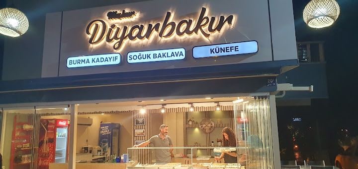 Diyarbakır ciğercisi ve kadayıfcısı