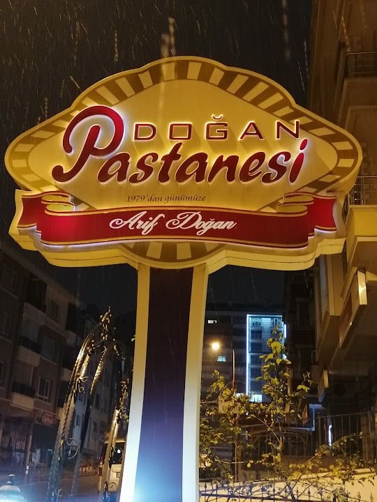 Doğan Pastanesi