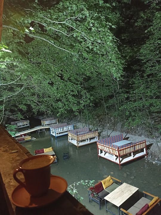 Dokurcun Dere Kenarı Restaurant