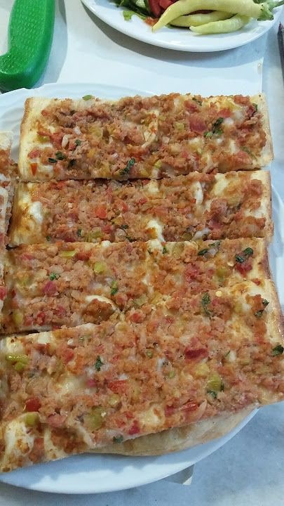 Dolunay Pide ve Kebap Salonu