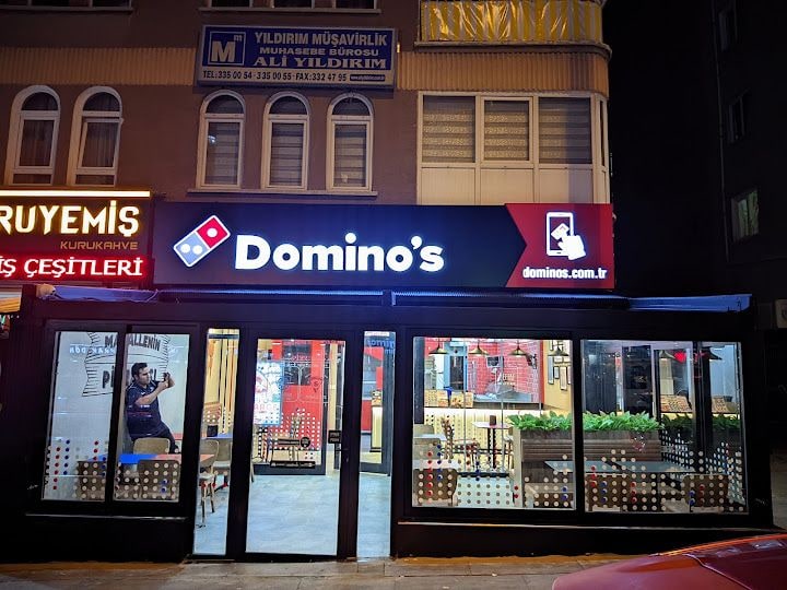 Domino's Pizza Demetevler