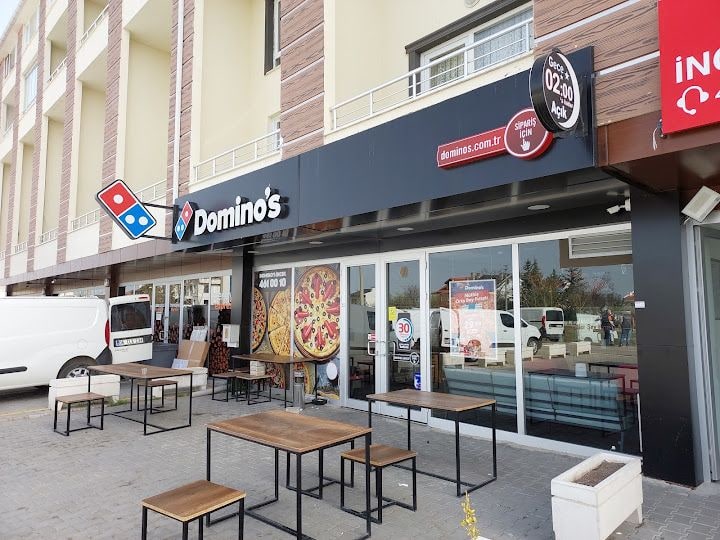 Domino's Pizza İncek
