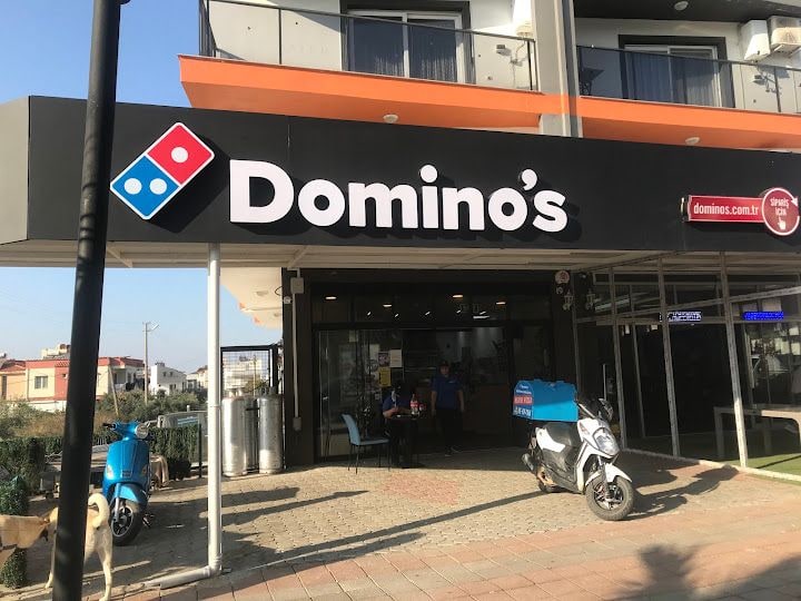 Dominos Pizza Davutlar