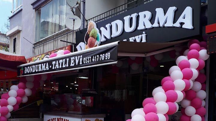 Dondurma Tatlı Evi