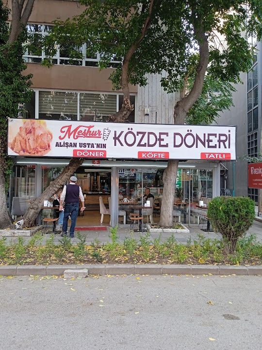 DÖNERSE KÖZDE DÖNER & RUMELİ KÖFTESİ