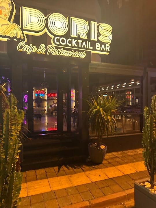 Doris Cocktail Bar