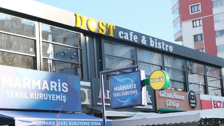 Dost Cafe & Bistro