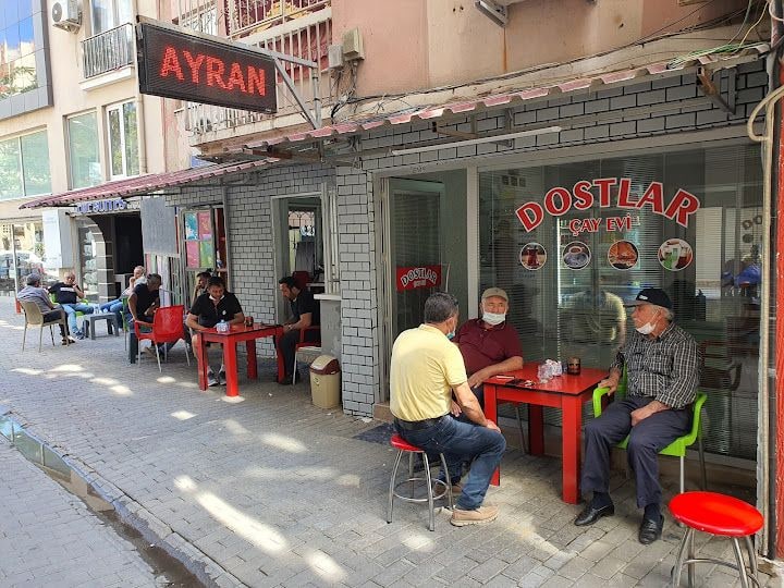 Dostlar Çayevi