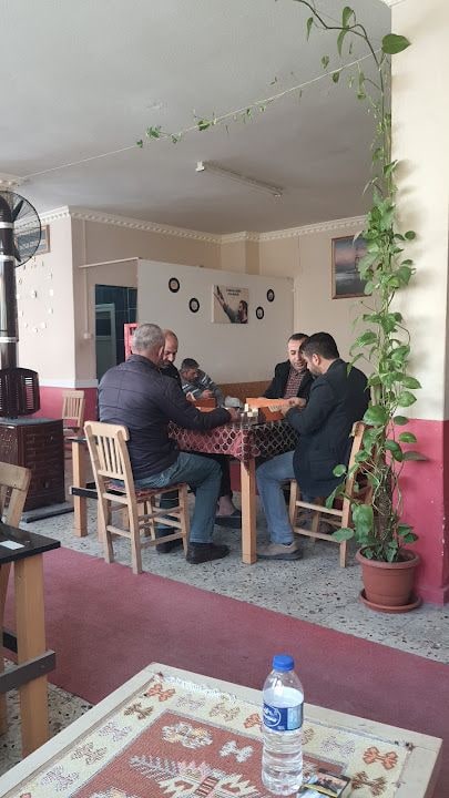 Dostlar Kiraathanesi
