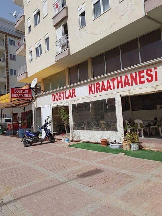 Dostlar Kıraathanesi