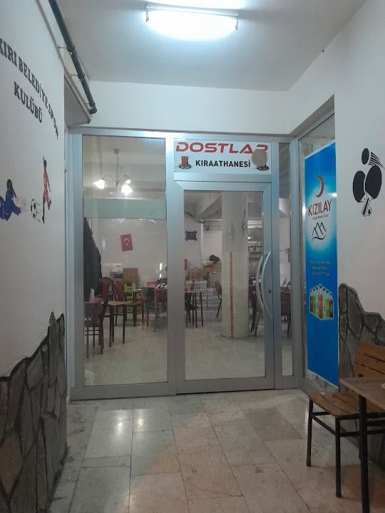 Dostlar kırathanesi(inan)