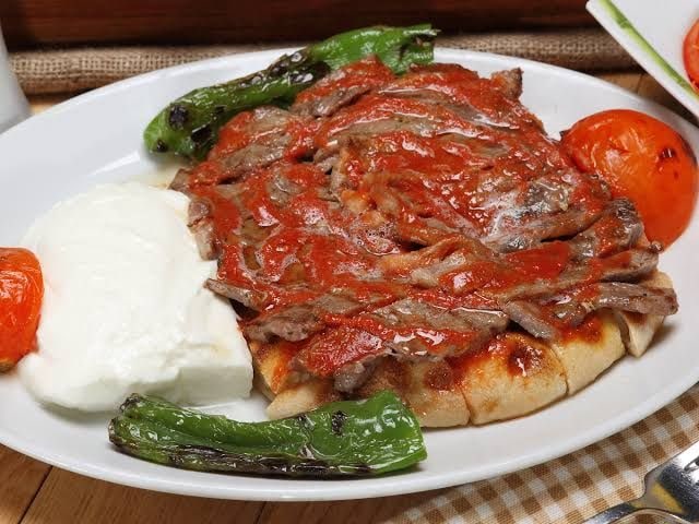 Dostlar Pide Ve Kebap Salonu