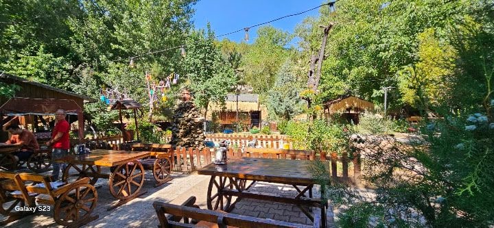 Dostlar Restoran