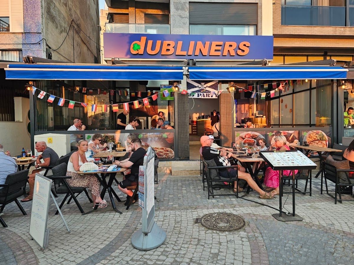 Dubliners Restaurant & Cafe