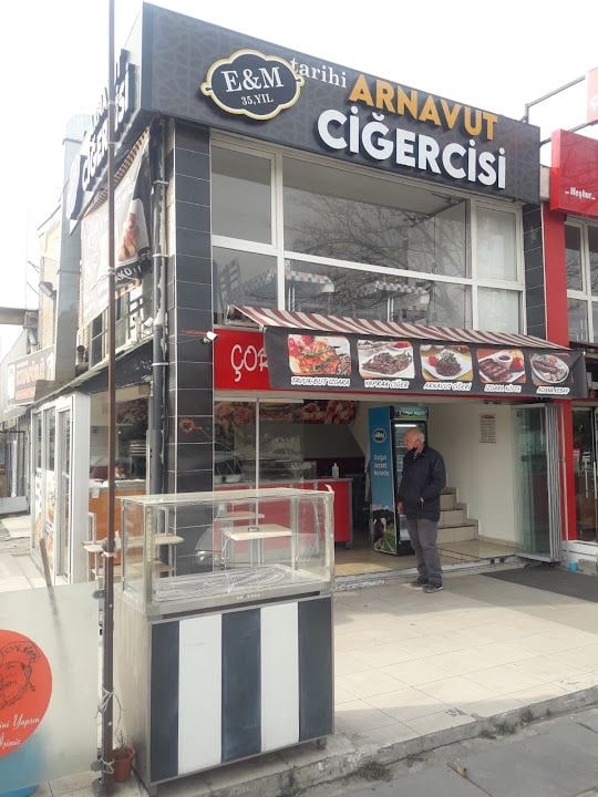 E&M Tarihi Arnavut Ciğercisi