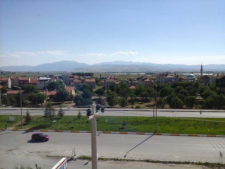 Ece Mahallesi Adem GÖKÇEK SOKAK No:23 03500 SANDIKLI / AFYONKARAHÌSAR TURQUIE