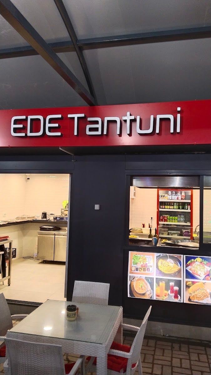 Ede Tantuni