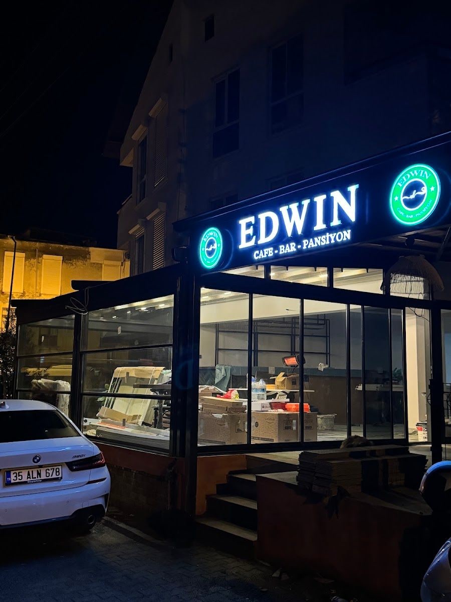 EDWIN CAFE PANSİYON