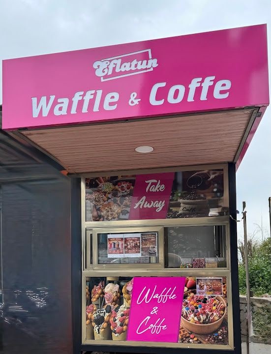 Eflatun Waffle Coffe