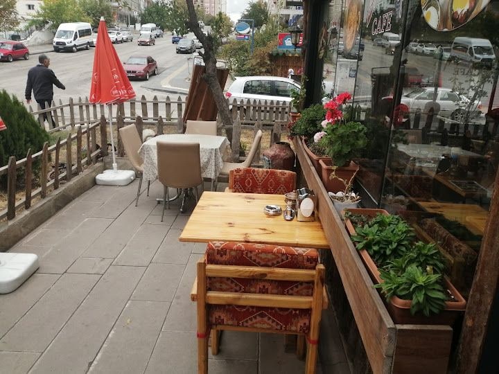 Efülim Cafe