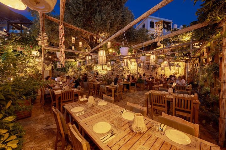 Ehlikeyf Meyhane Kaş