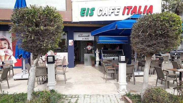 Eis Cafe Italia