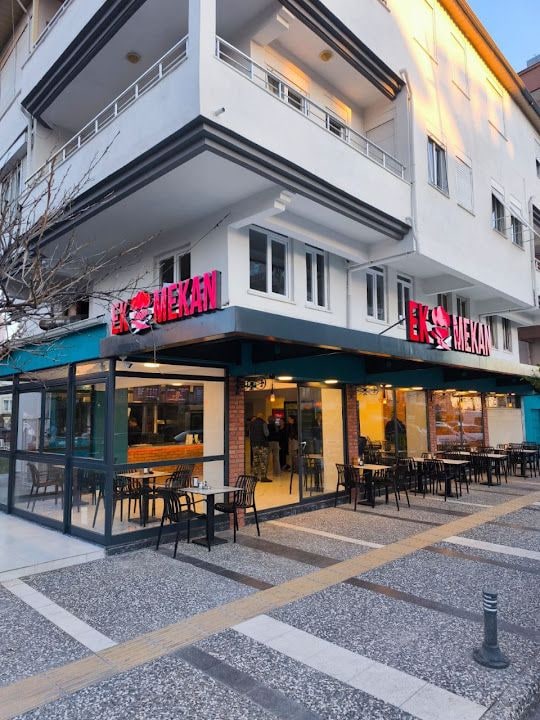 Ek Mekan Restaurant