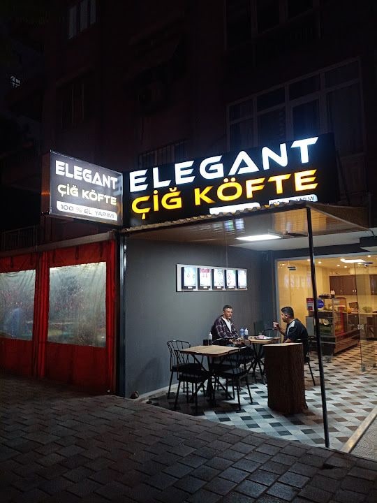Elegant Çiğköfte Lara Kırcamii