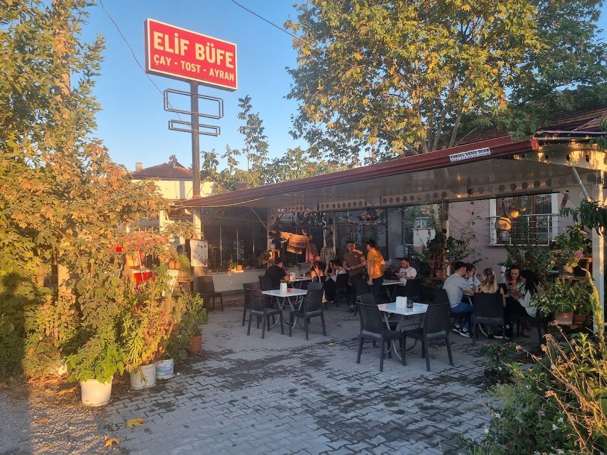 Elif Büfe