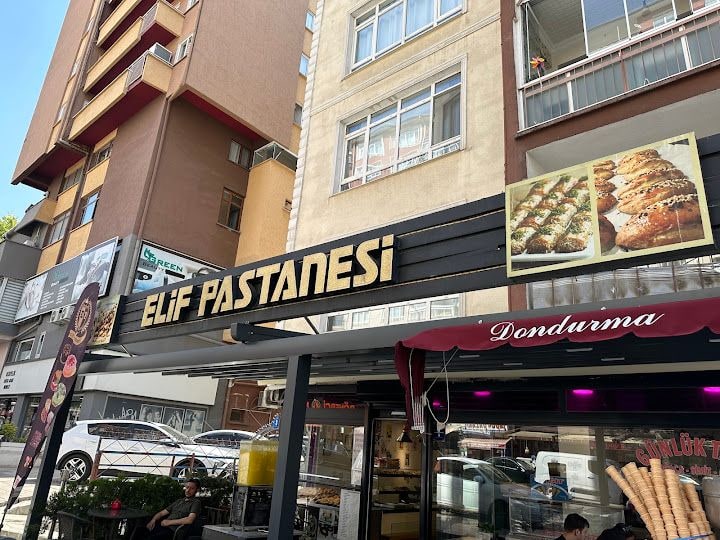 Elif Pastanesi