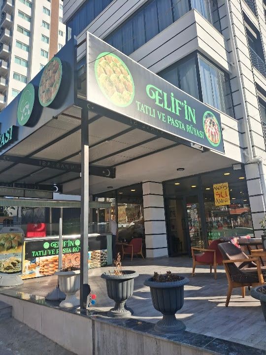Elifin Tatlı ve Pasta Rüyası - Adana Toptan Tatlıcı