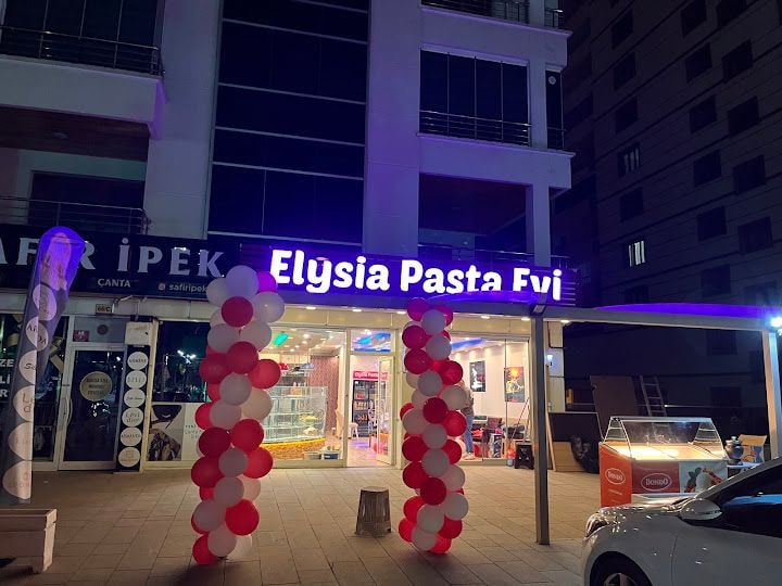 ELYSİA PASTA EVİ