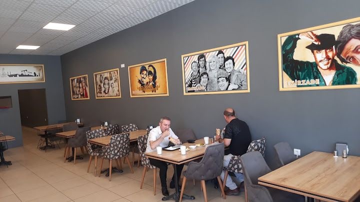 Emirzade Sokak Lezzetleri