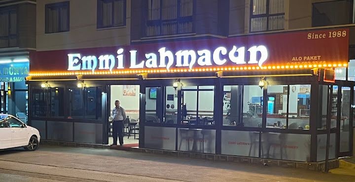 Emmi lahmacun