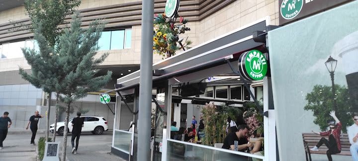 Empatti Cafe